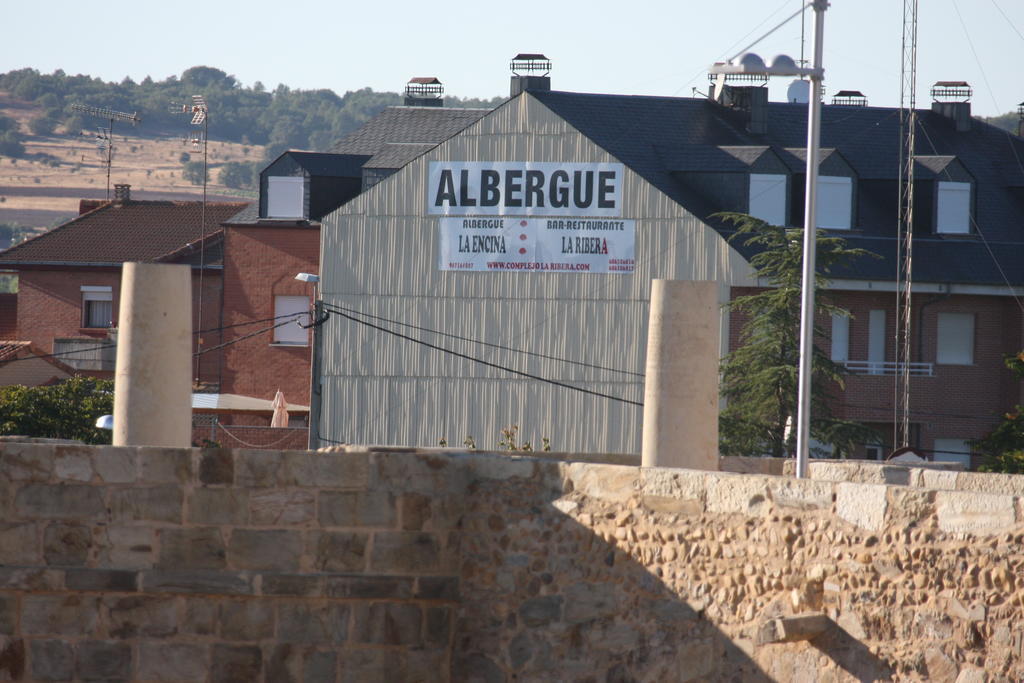 Albergue La Encina Hospital de Órbigo Екстериор снимка